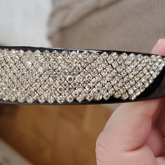 Diamond Headband - Picture 3 of 5